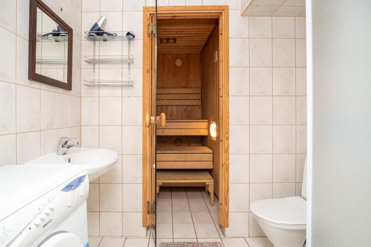 Old Town 2-Bathroom Apartment With Sauna Tallin Zewnętrze zdjęcie